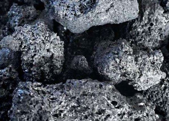 O baixo enxofre calcinou o casco do petróleo em dimensões personalizadas da produção de aço